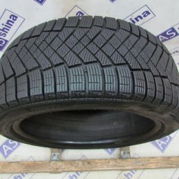 шины бу 235 45 R18 Pirelli Ice Zero FR - 0025555